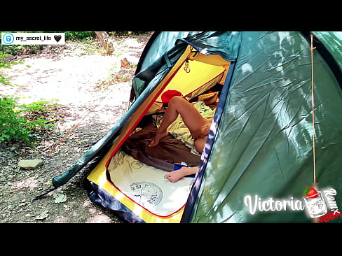 ❤️ Op kamera verfilm Passievolle ruk vreemdeling in 'n tent ❤ Seksvideo by porn af.assistentai.ru ❌️